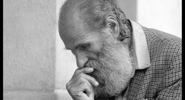 Bolje mi je igrati lijevo krilo u bošnjačkoj književnosti, nego stopera u srpskoj: Meša Sokolović